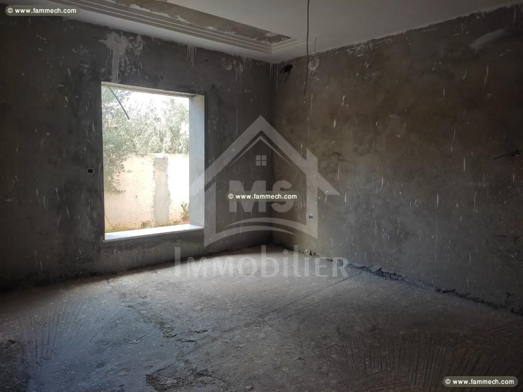 à VENDRE UNE MAISON inachevé à HAMMAMET SUD