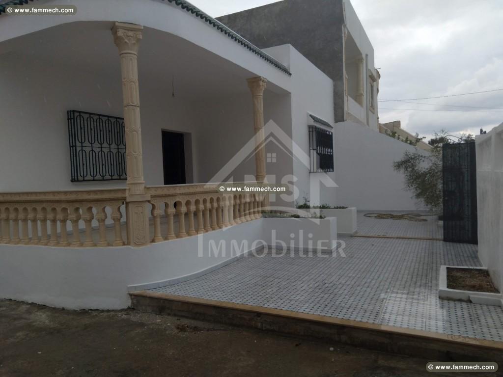 à vendre UNE Maison S+2 à KORBA 51333131