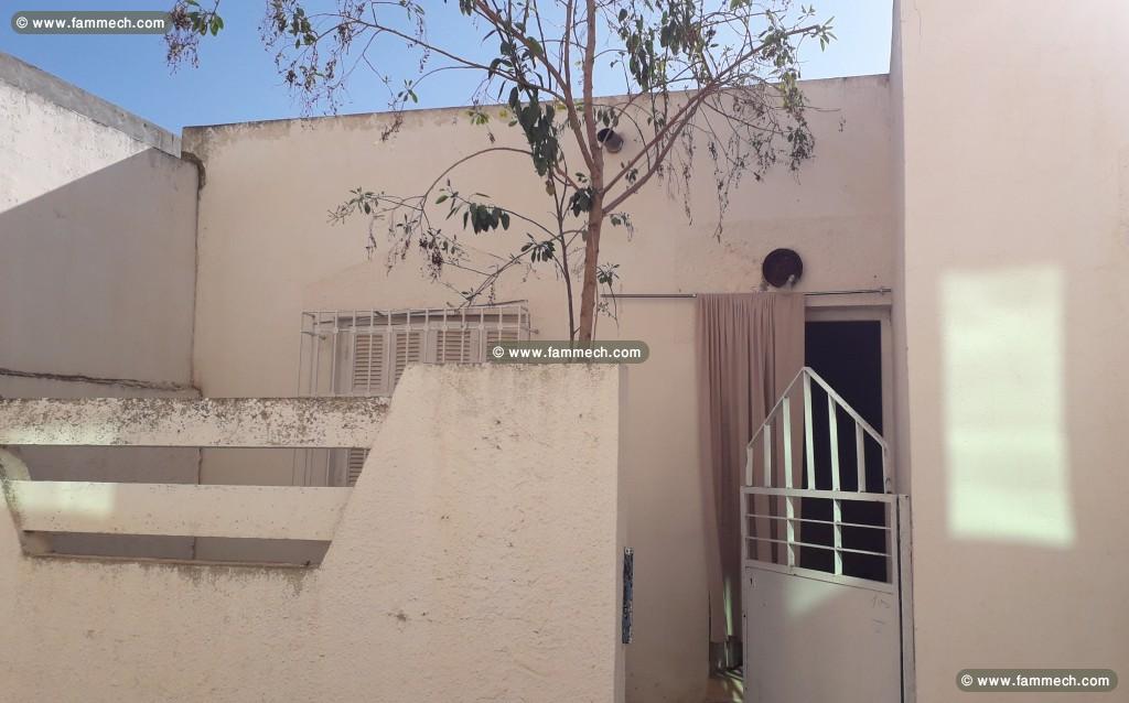 À vendre une maison s+2 à mhamdeya