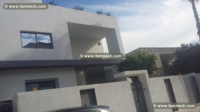 A vendre une villa à El Menzah 5  CS-5652ec