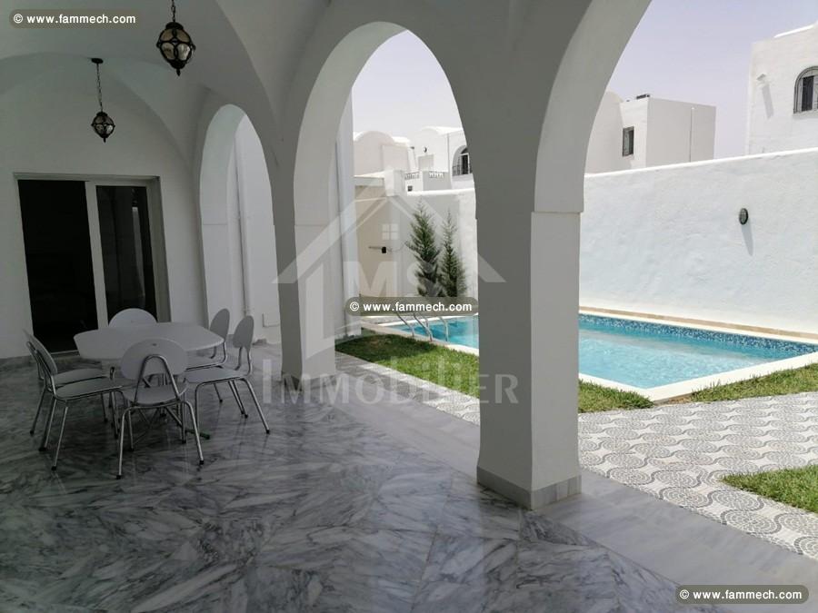 à vendre une VILLA à HAMMAMET CENTRE 51333131