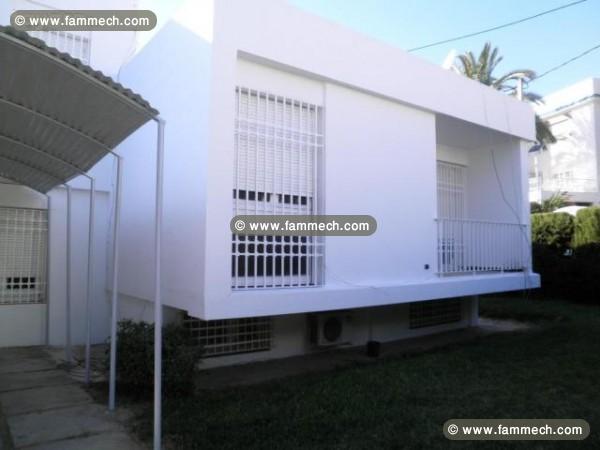 AL Grande villa quartier calme a el menzah 1