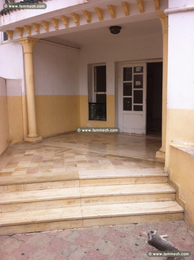 appart s+3 avec place de parking 