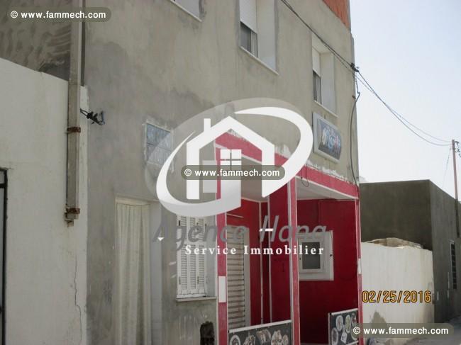 Appartement+un local commercial pour fast food