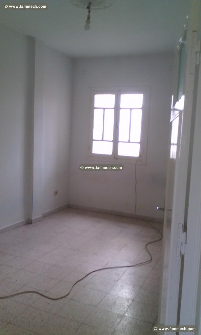 Appartement 1er etage a l'artisanat