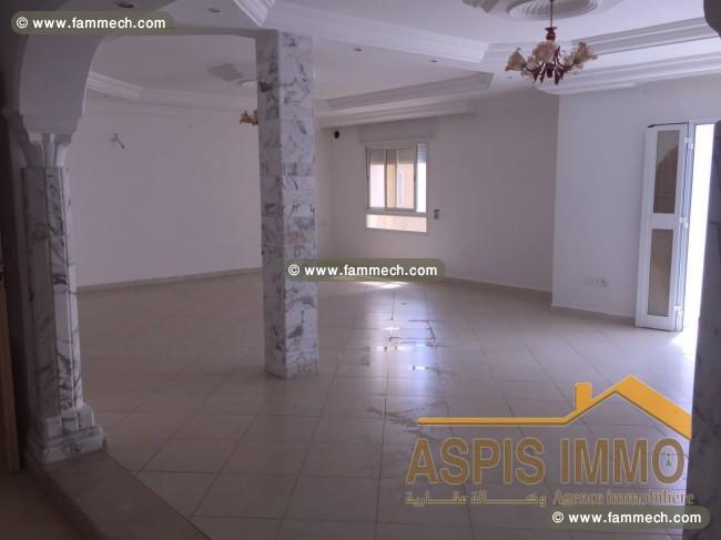 appartement 200 m2 au centre ville kelibia