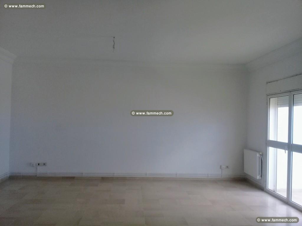 Appartement 3 pièces pour bureaux. Alain Savary