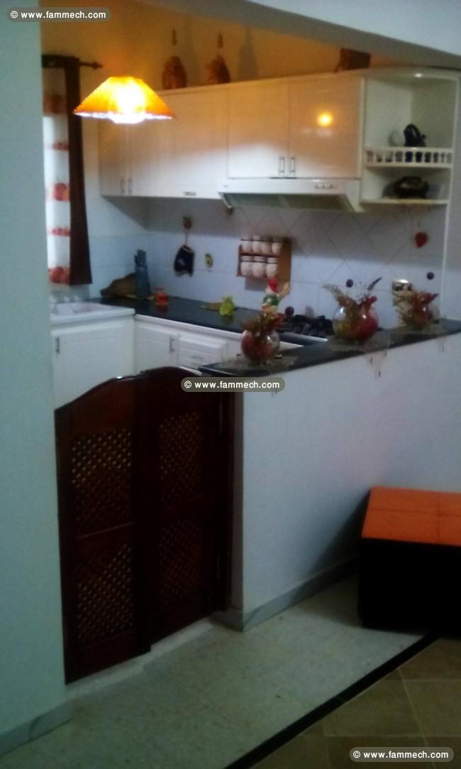 appartement au 1er avec un garage au r.d.c