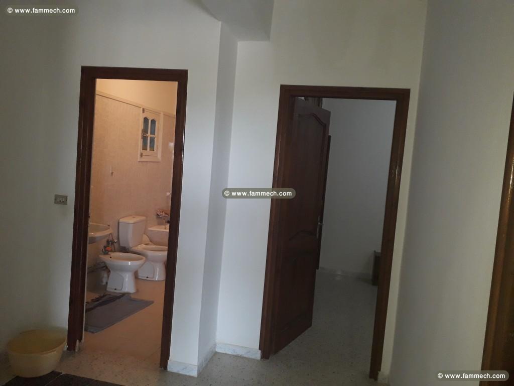 Appartement meublé de 3 chambres 