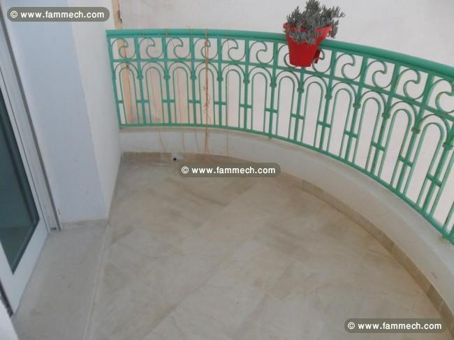 Appartement richement meublé
