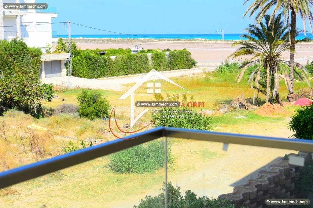appartement s+2 à vendre vue sur la mer àbaghdedi