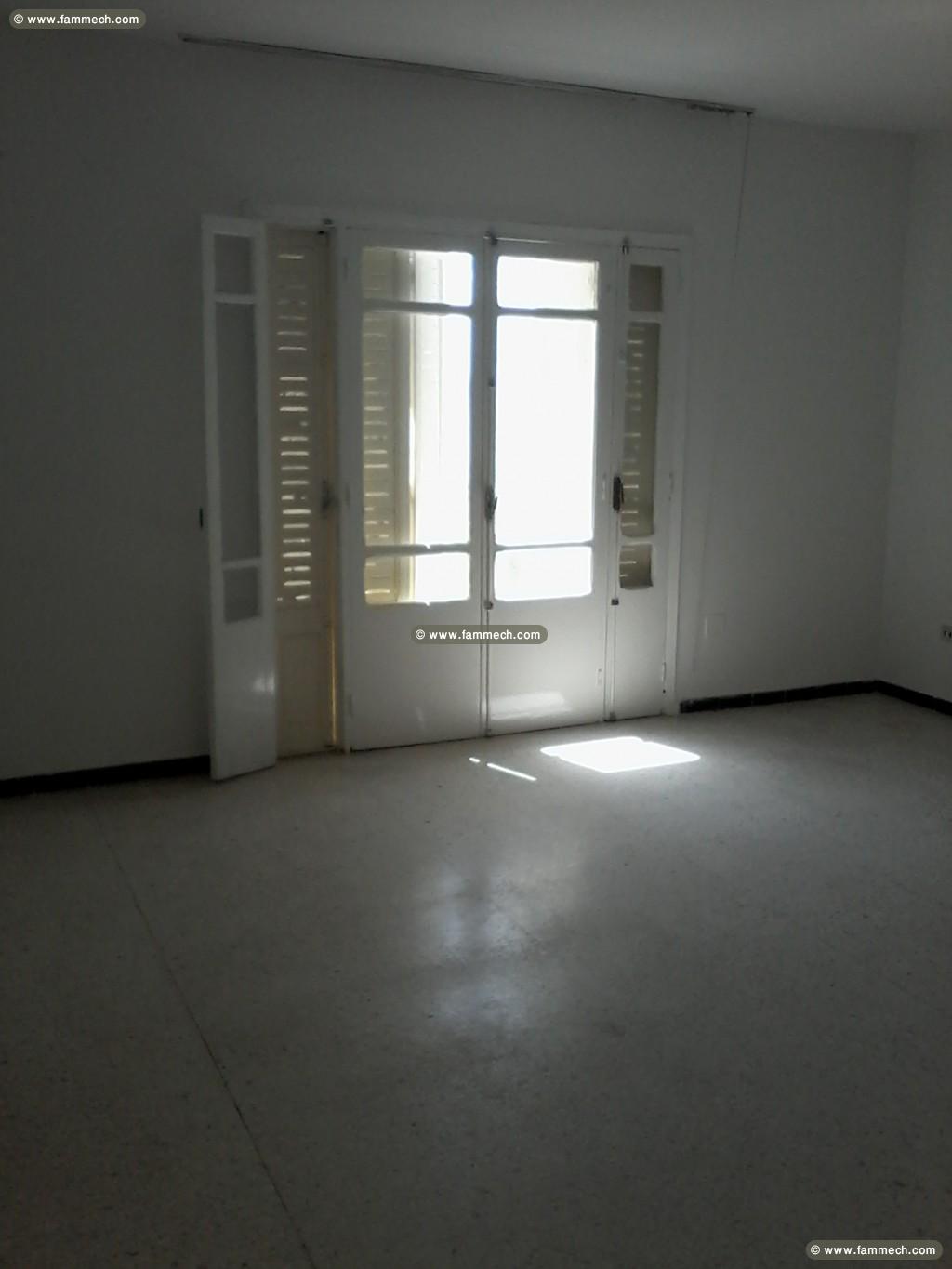 appartement s+2 manar 1 en face hannibal