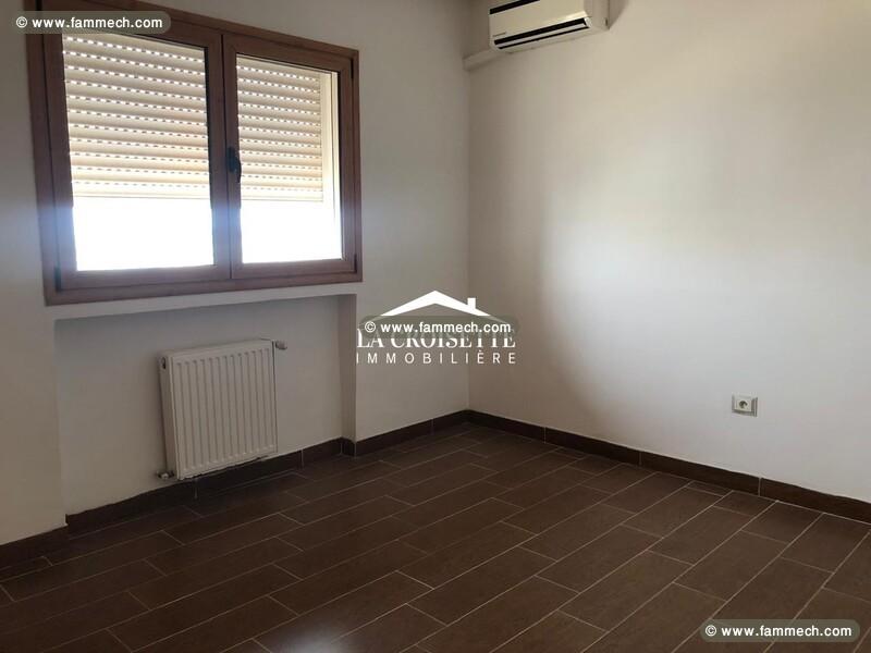 Appartement S+3 à Ain Zaghouan Nord MAL0880