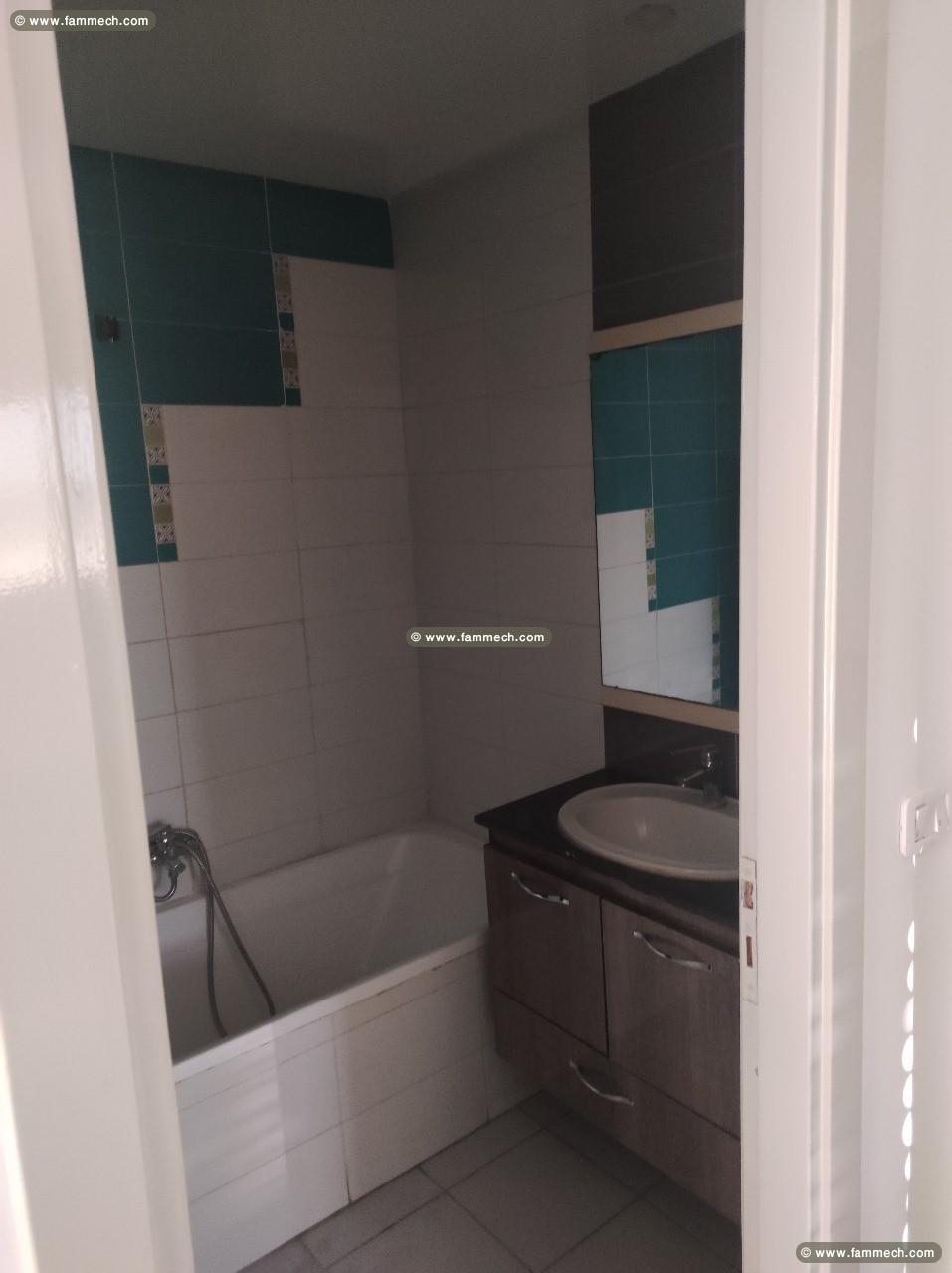 Appartement S+3 à Chouchet Rades