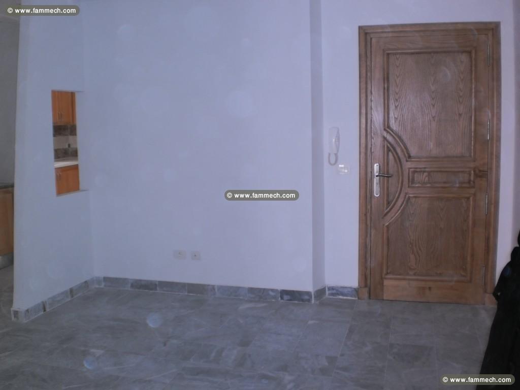 APPartement S+3 kebli avec place de parking