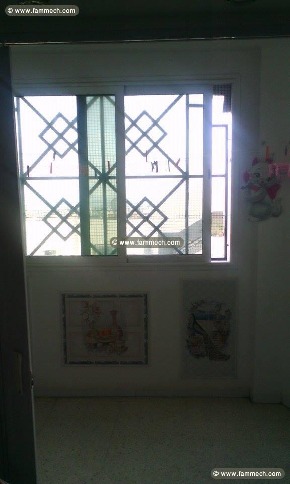 appartement S+3 sise à ennasr 2