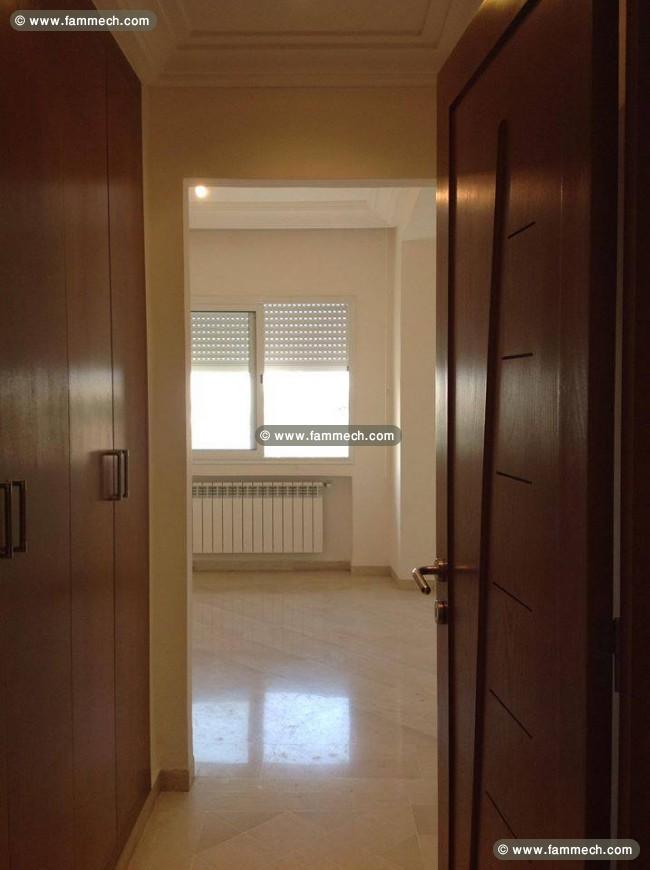 Appartement S+4 La Soukra