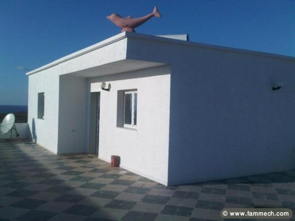 Appartement s+1 cuisine , salle dos , vue de mer