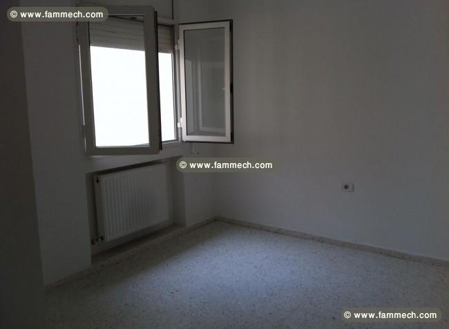 Appartement s+2 Cité El Wahat