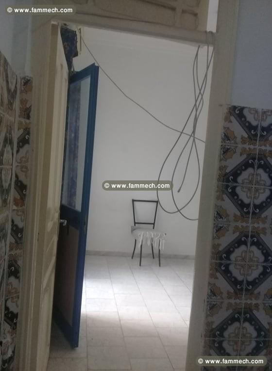Appt tres propre semi meuble au passage
