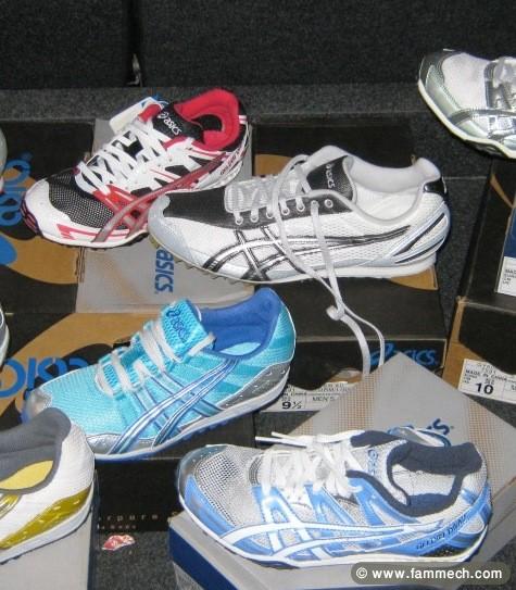 Asics original à 50 Dinars