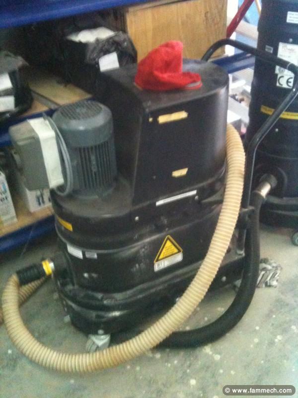 aspirateur professionel