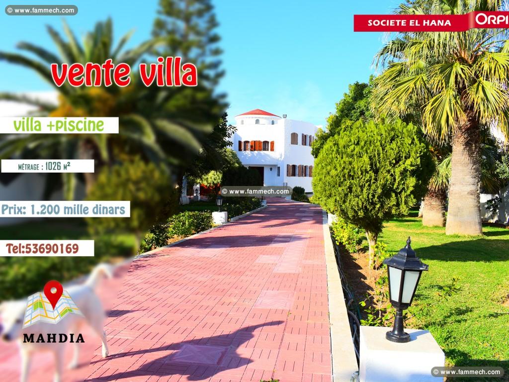 Avendre villa avec piscine sur un terrain de1021m²