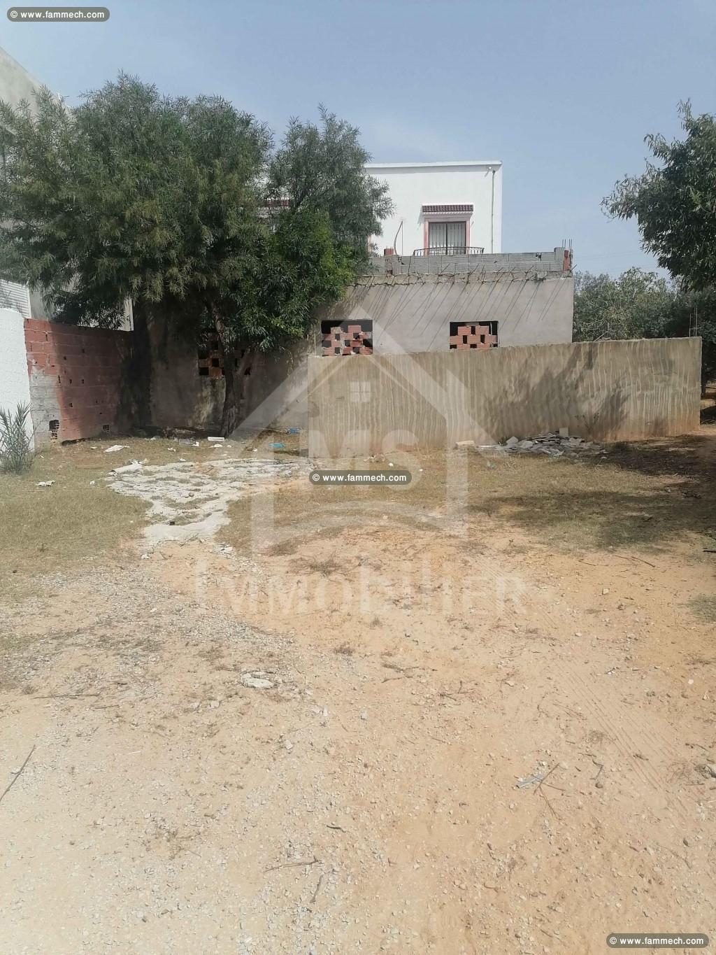 Belle maison inachevée à vendre à Hammamet Nord 