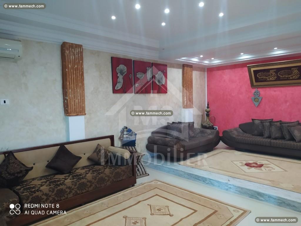 Belle spacieuse maison à vendre à Nabeul à 830 MD