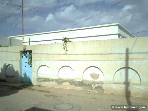 Belle villa 5 min centre ville medenine