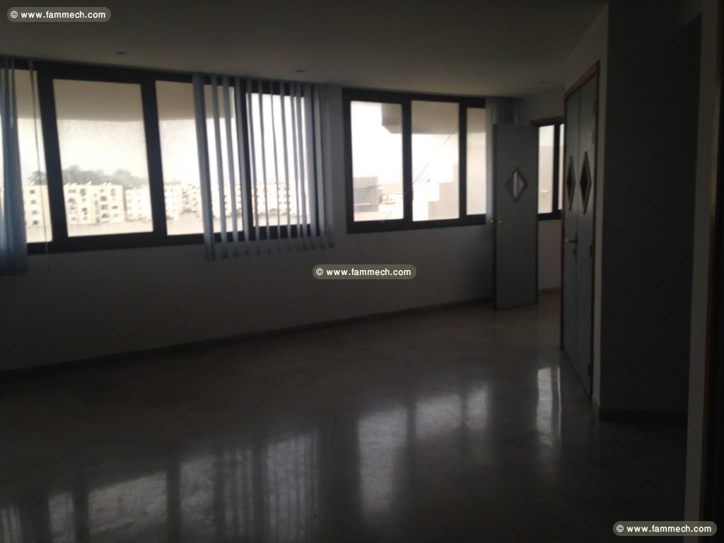 Bureau 840 m cloisonné 19 espaces pro 234 a