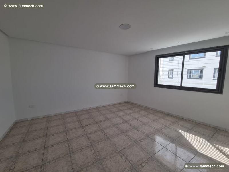 Bureau LOTFI(Réf: L2556)