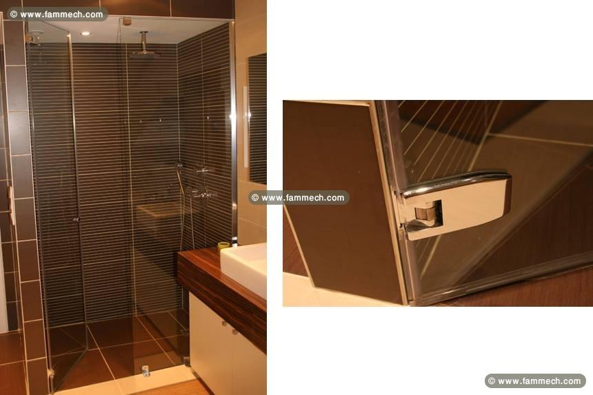 CABINE DE DOUCHE