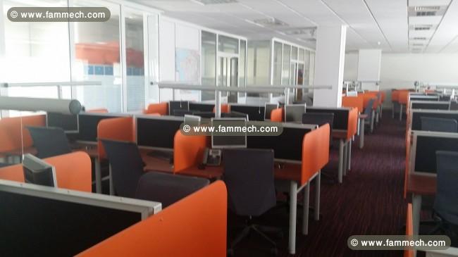 Positions à louer dans un call center