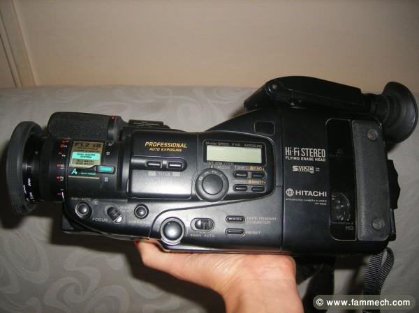Caméra S-VHS Hitachi en Très Bonne Etat à vendre