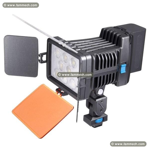 Camescope SONY HXR MC2000E Neuf + Torche + Trepied