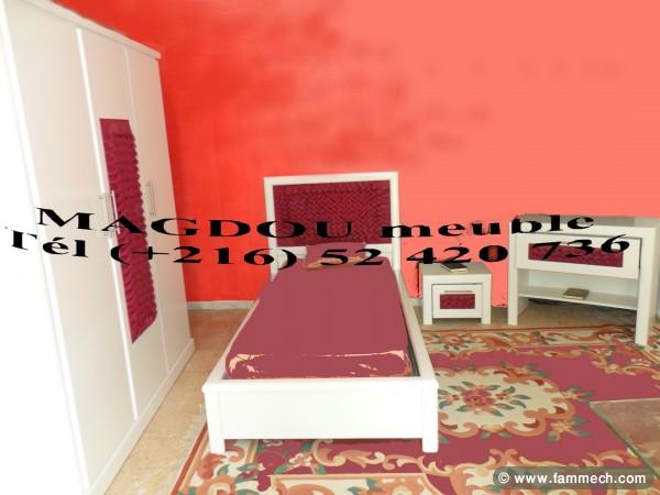 chambre à coucher single