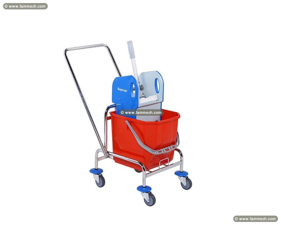 Chariot de nettoyage