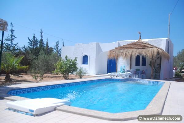 charmante villa  avec piscine Djerba