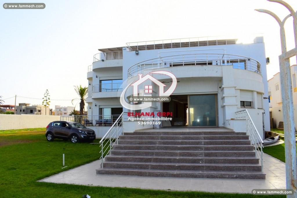 chateau front de mer pour location vacance mahdia