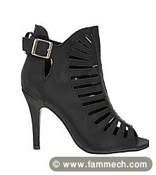Chaussures talons  noir très elegants pointure 39