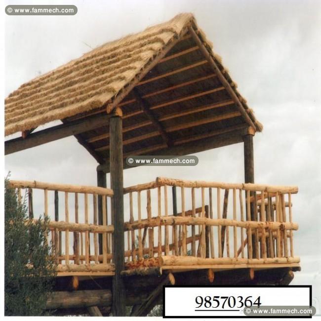 Construction D'Abris en chaume Et parasols
