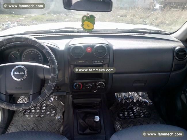 d-max, 4 portes, 4x4 importée du qatar