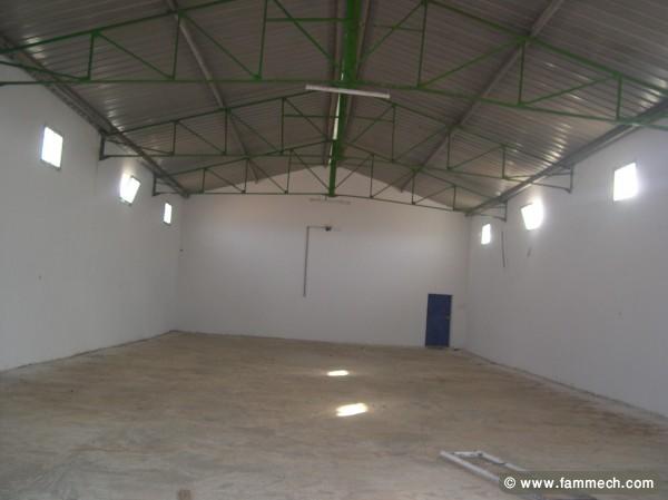 dépôt 360m² 