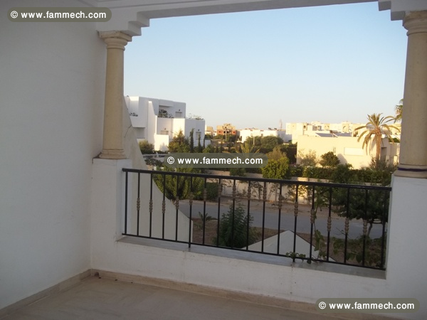 Duplex haut standing meublé à la marsa carrefour
