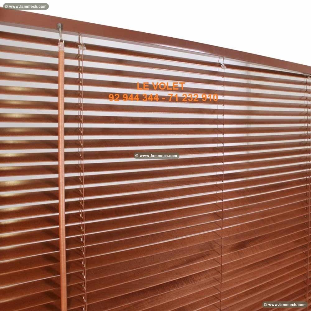 ENTRTIEN STORE EN BOIS