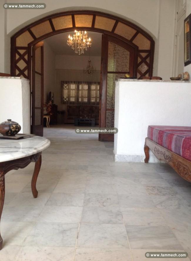Etage de villa 2S+3- Khereiddine plage