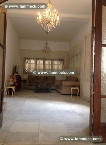 Etage de villa 2S+3- Khereiddine plage