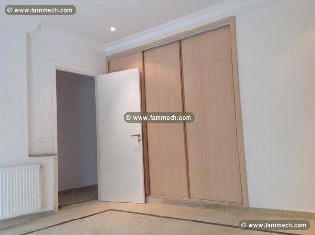 Etage de villa s+2 cité les pins 1000 dt