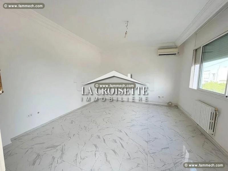 Etage de villa S+3 à La Marsa MEL0441